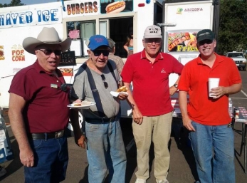 Show Low Hamfest 2012  L to R  KE5PZ JIM  N7RDZ DON  W7UQQ MIKE  KE7EDN MAC